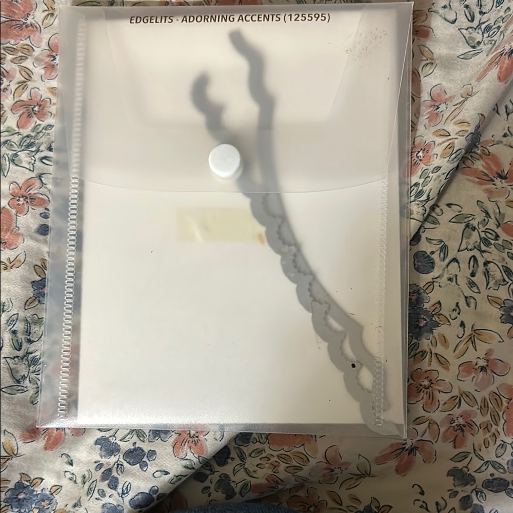 EdgeLits Adorning Accents Die Set